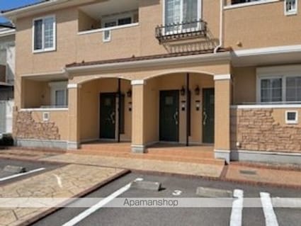 トゥー・ル・モンド[2LDK/61.74m2]のエントランス