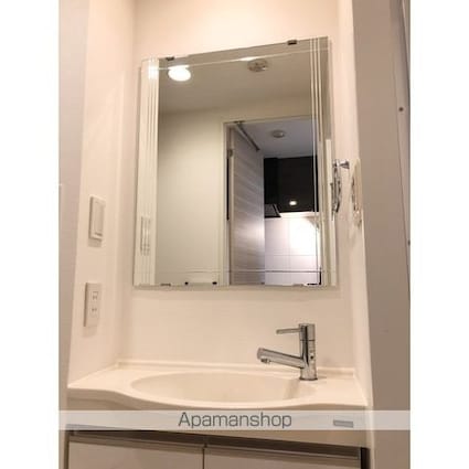 東京都渋谷区代々木４丁目[1K/22.94m2]の洗面所