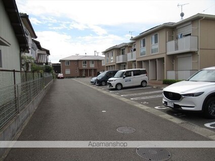和歌山県和歌山市神前[1LDK/43.05m2]の駐車場