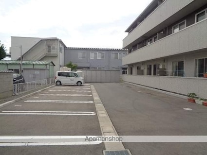 ハイツ青波[2LDK/48.02m2]の駐車場2