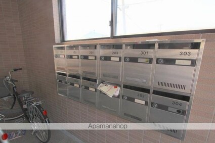 ハイツヤマシタ[2DK/40.15m2]の共用部1