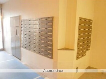 パーク　フィル　ヴェール[1LDK/44.71m2]の共用部2