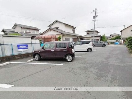 岡山県倉敷市浜町２丁目[1K/30.25m2]の駐車場