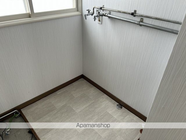 札幌市手稲区 2階建 築38年の内装写真