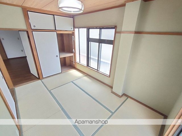 三井マンションの内装写真