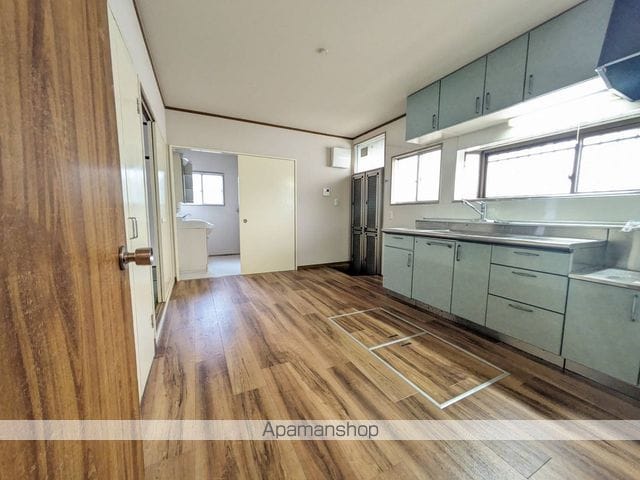 可部町勝木戸建ての内装写真