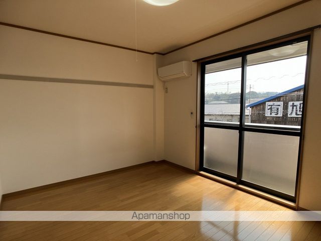 グレーシア杉城 A棟の内装写真