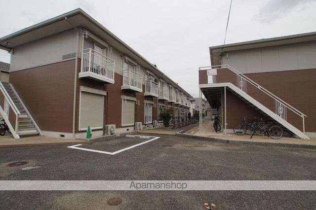 ハミングタウン高辻ヶ丘の玄関写真