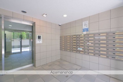 ワールドパレス永福町[1R/16.87m2]のエントランス3