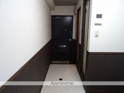 メルビル[1K/22.68m2]の玄関