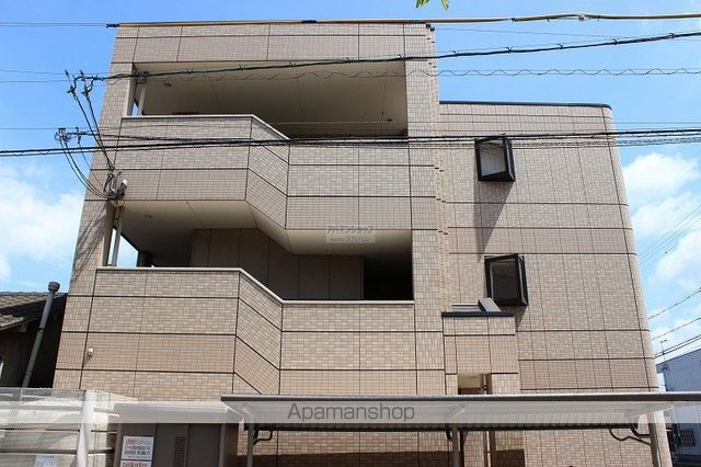 ウィスティリアの外観写真