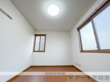 Ｙ．サイレントビレッジ山越[2LDK/55.41m2]の内装8