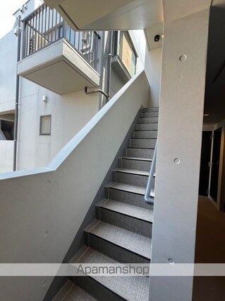 東京都中野区若宮１丁目[1R/16.82m2]の共用部1