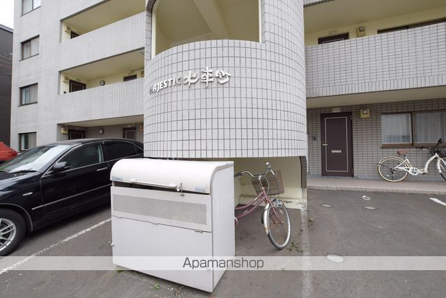 MAJESTIC水車町の玄関写真