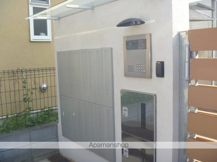 東京都中野区沼袋２丁目[1LDK/41.95m2]のエントランス1