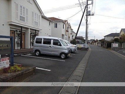 カルムメゾン姫子Ａ[3LDK/65.57m2]の駐車場