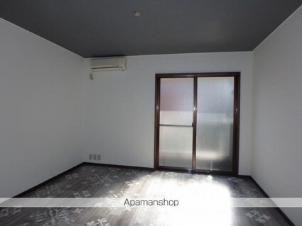 ビューヒメミヤ[1K/27.37m2]のリビング・居間