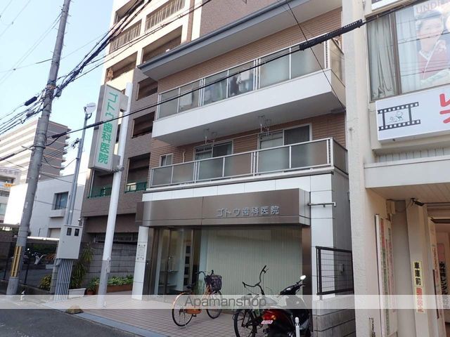 アビタ8番館の外観写真