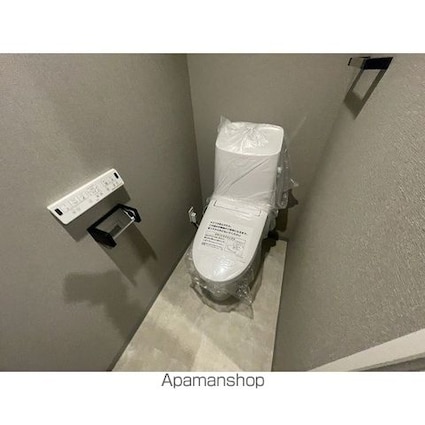 東京都中野区新井１丁目[3SLDK/158.44m2]のトイレ