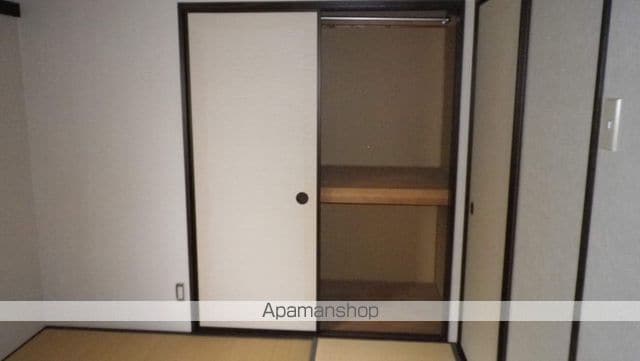 モンシャトー可児C棟の内装写真