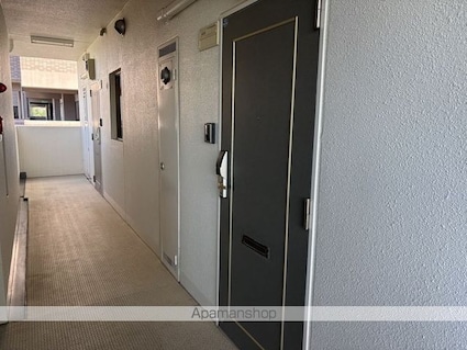 エクレールブラン[2DK/47.17m2]のエントランス