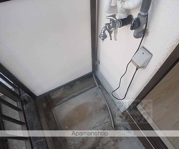 衣笠赤阪町貸家の内装写真