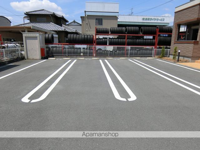 グランブルー4thAの外観写真