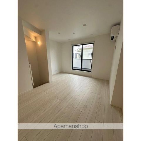 detached 埼玉県草加市谷塚町1088-4

地図を見る