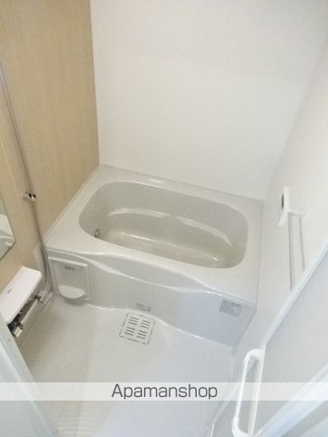 シャイニーの内装写真