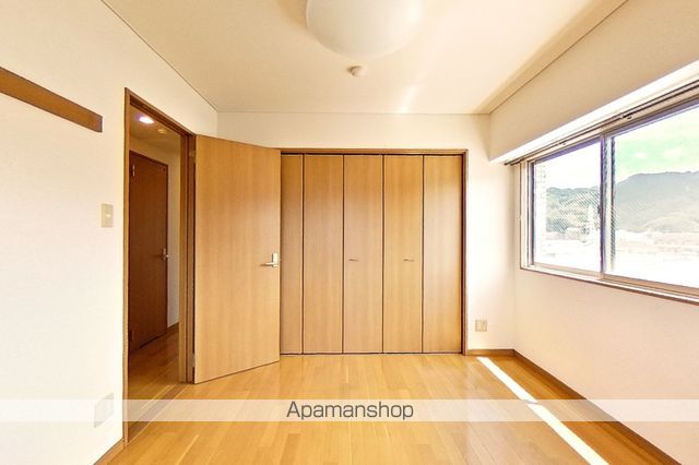 BALCONY8南の丸の内装写真