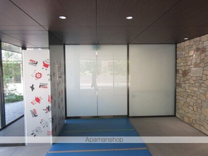 ＳＡＳＡＺＵＫＡ　ＴＯＤＡＹ[2LDK/61.43m2]の共用部2