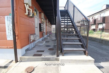 メゾンシーサイド[1K/25m2]のエントランス