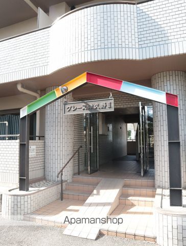 グレース津久野IIの玄関写真