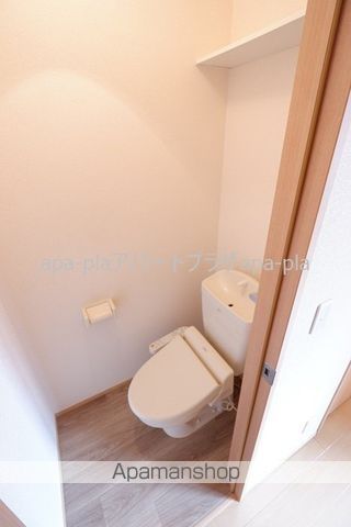 コージーヒルズBの内装写真