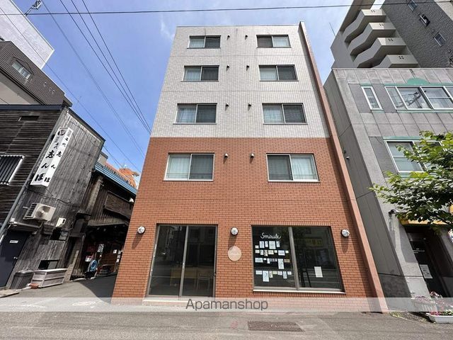 CASA COMODOの外観写真