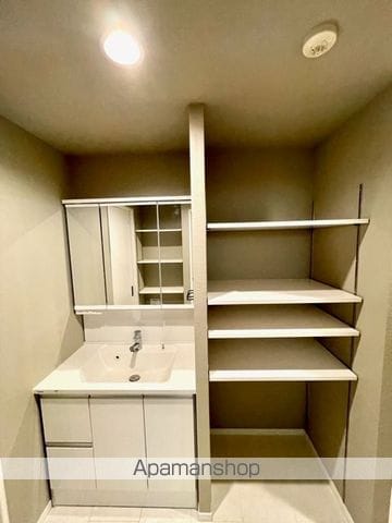 レジディア目白の内装写真