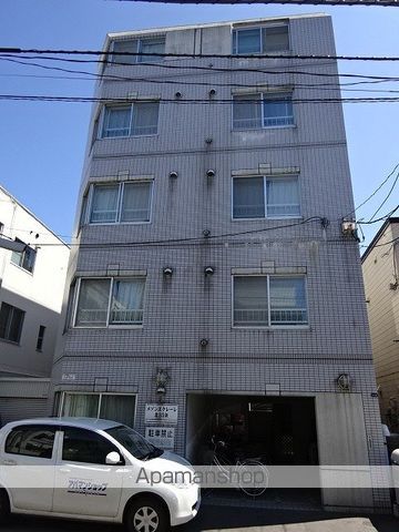 メゾンエクレーレ北35条の外観写真