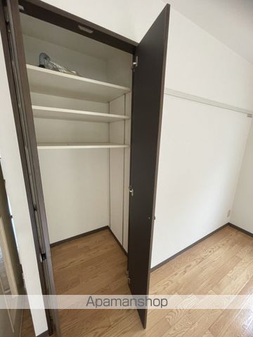フレグランス長尾の内装写真