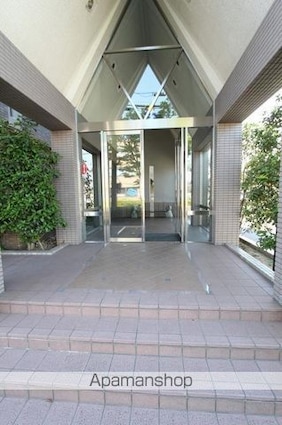 スカール松縄[2LDK/57.7m2]のエントランス