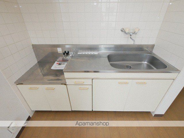 インターナショナルビルの内装写真