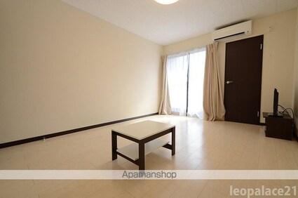 レオネクストルミエール[1K/31.62m2]のリビング・居間1