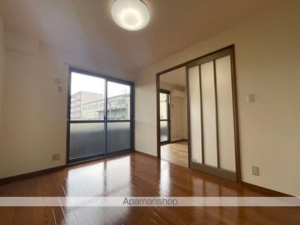 Ｃｏｚｙ　Ｃｏｕｒｔ　Ａ棟[2DK/50.42m2]の内装1