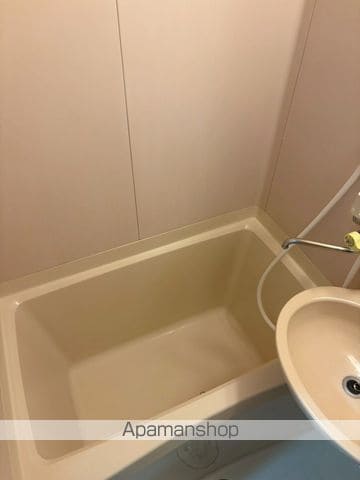 沖村ビルの内装写真