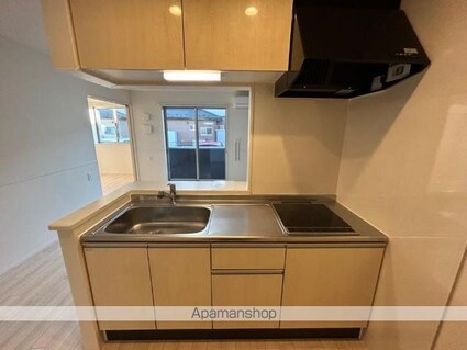 ＬｏｎｇＲｉｖｅｒ四郎丸[1LDK/42.98m2]のキッチン2