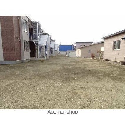 ｎｅｋｏ’ｓｔａｔｅ[1R/33.5m2]の外観3