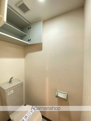 東京都日野市万願寺１丁目[1K/25.8m2]のトイレ