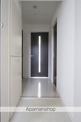 アーバン勝山町[1LDK/37.41m2]の玄関