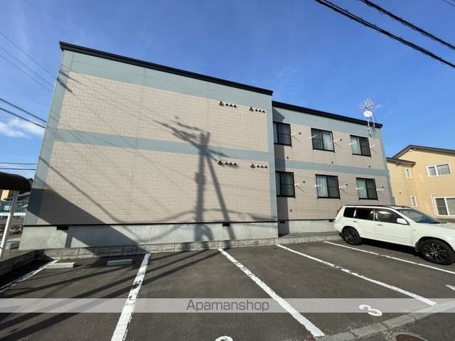 レオパレスフィオーレの外観写真