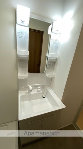 アコヤシェル津高の内装写真