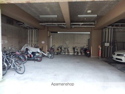 福岡県福岡市博多区対馬小路[1R/22.8m2]の駐車場
